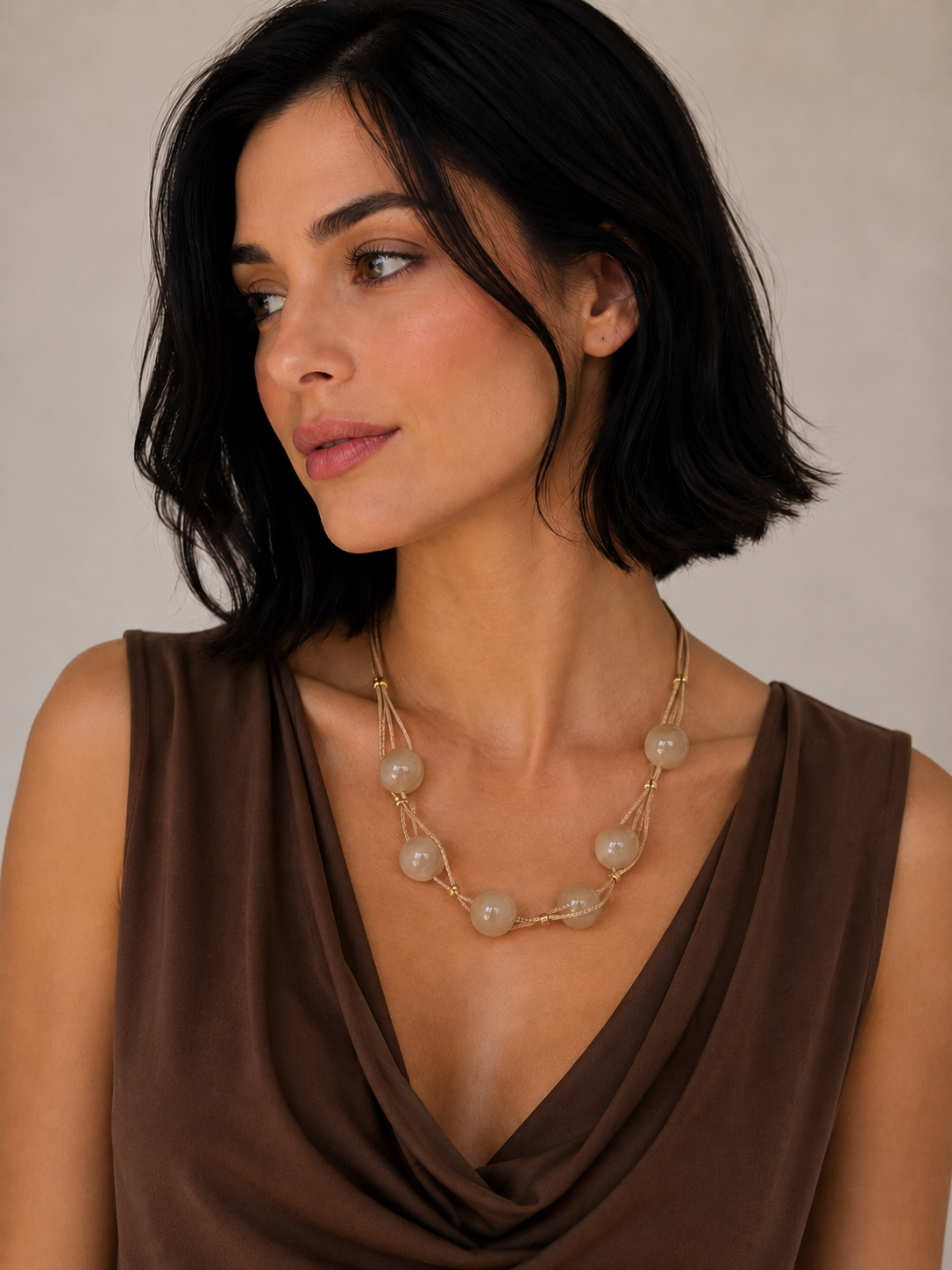 Colar Maria Carla Bege