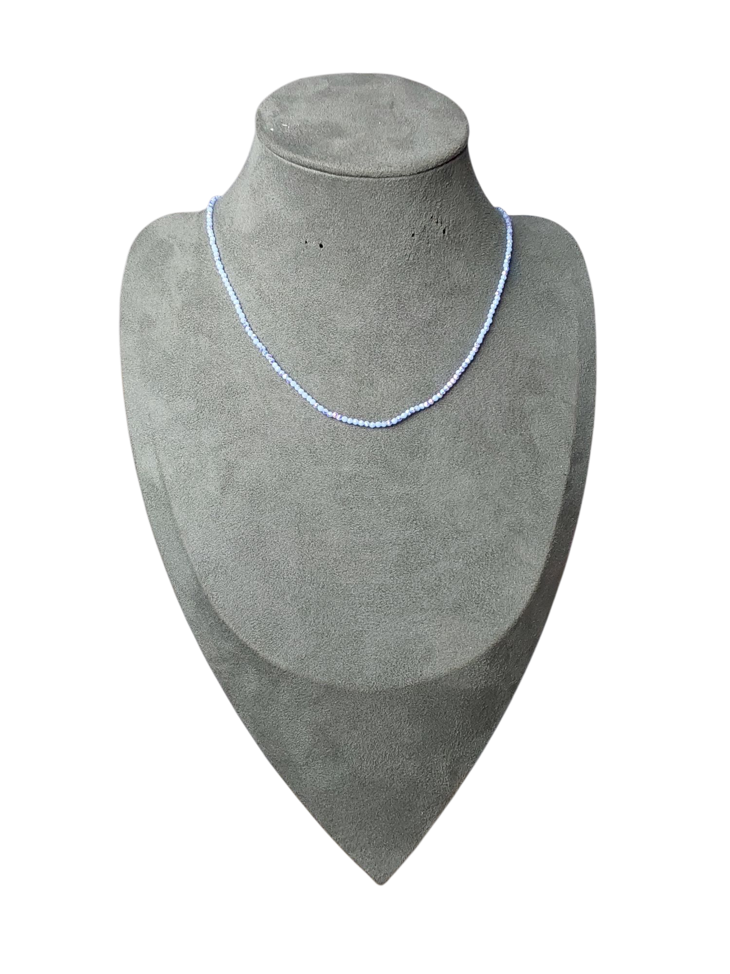 Colar de missangas azul claro