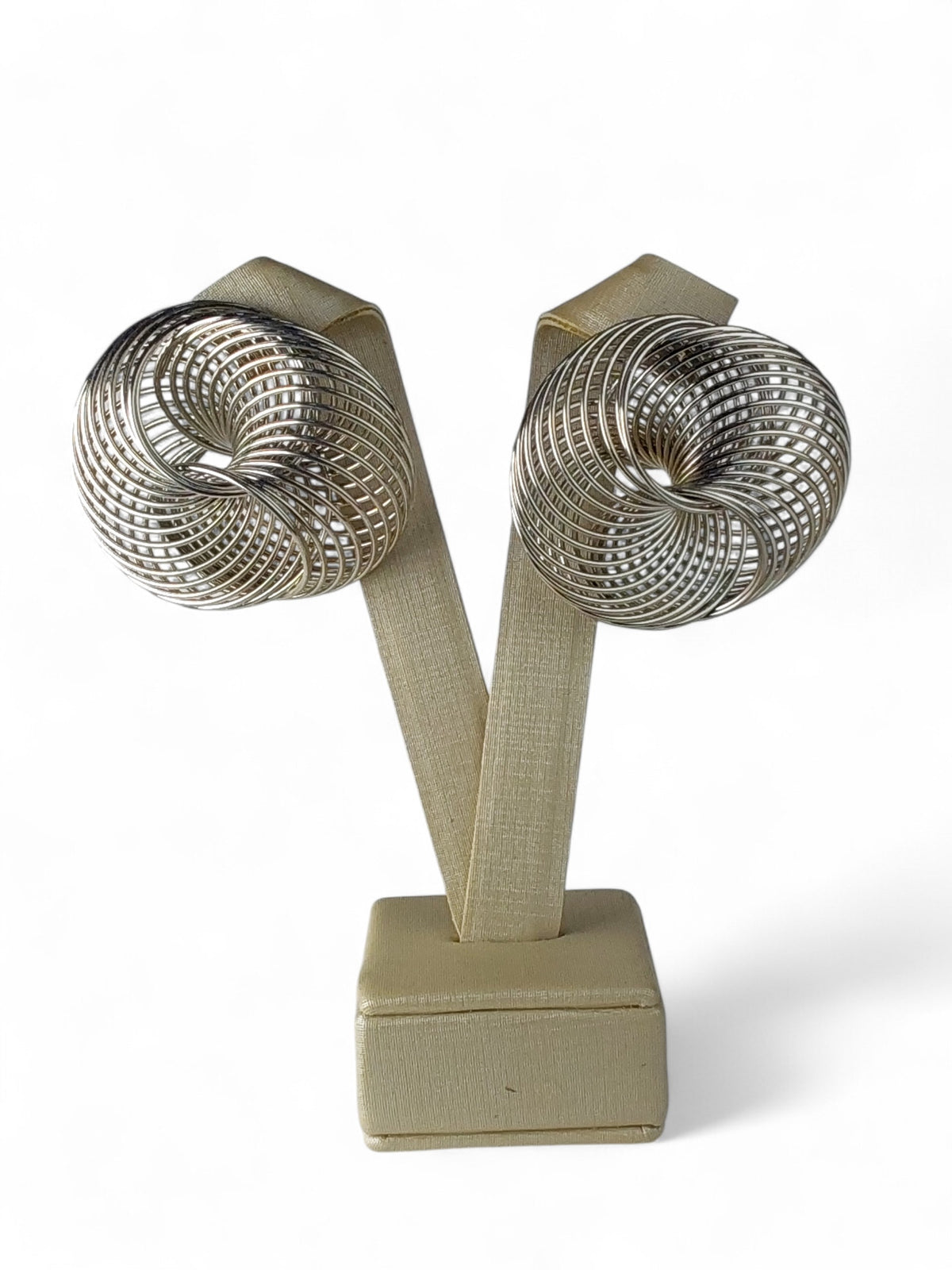 Brinco Maria Maxi Círcular Semijoia