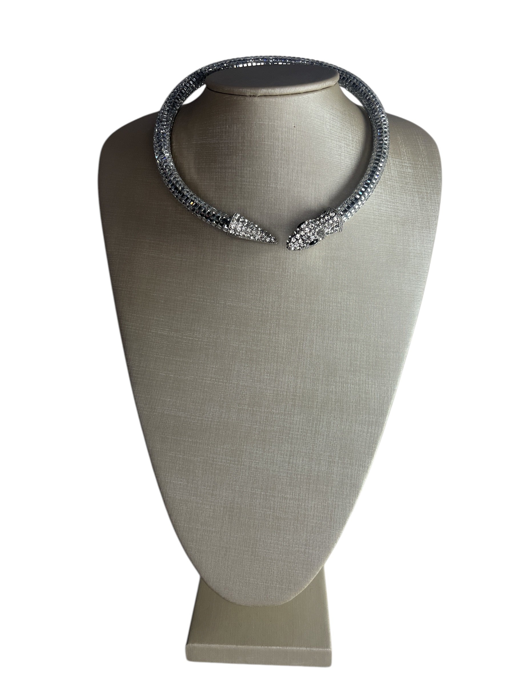 Chocker cobra brilhante