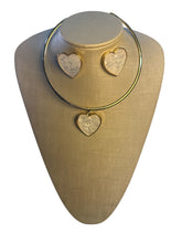 Conjunto Dourado Coração Brilho Natural Maria Vitória