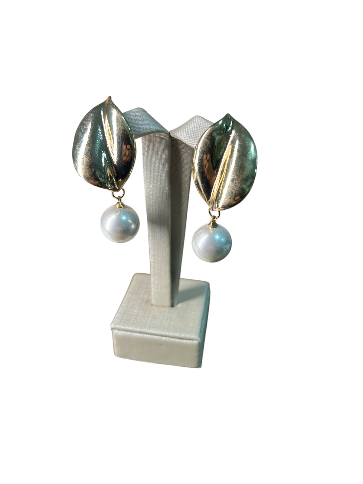 Maria Sonia Gold Earring