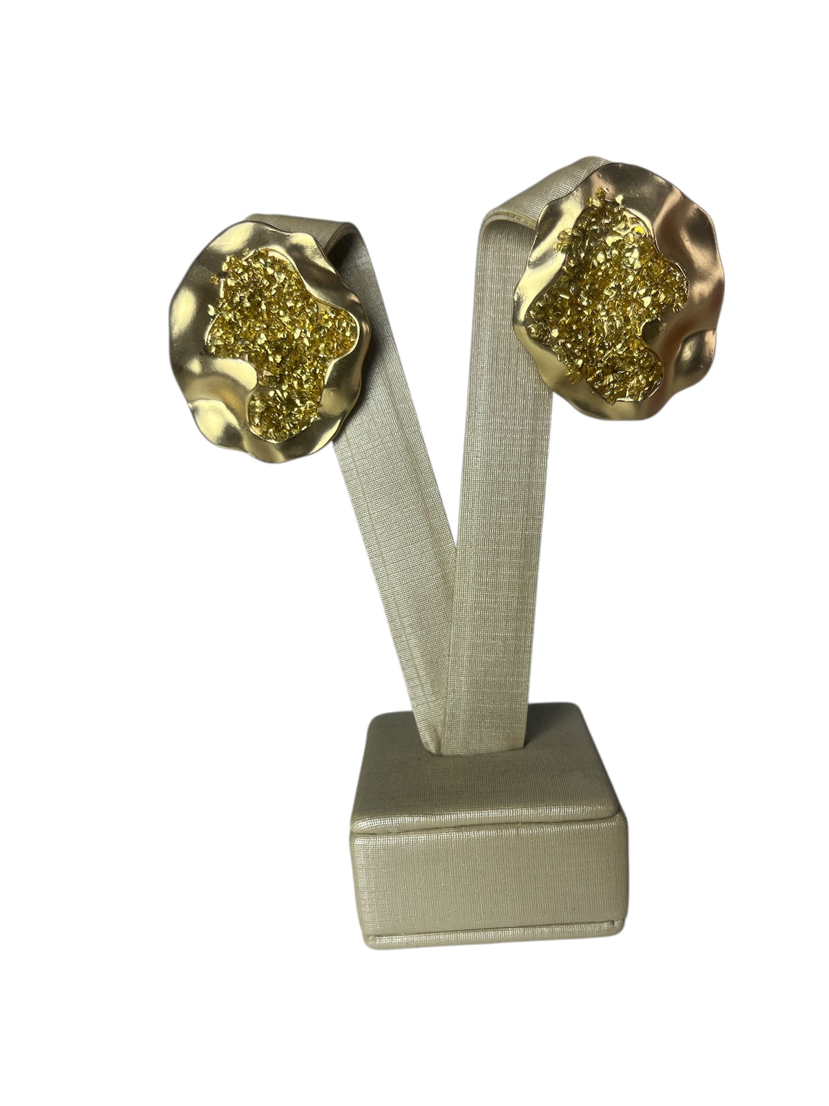 Brinco dourado Maria Eduarda