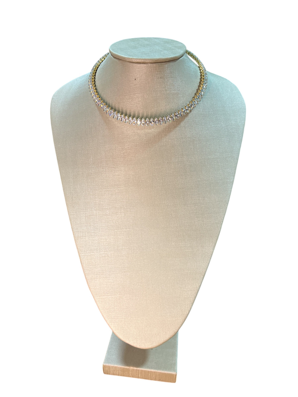Choker Dourado Rigida Brilhantes Artificiais