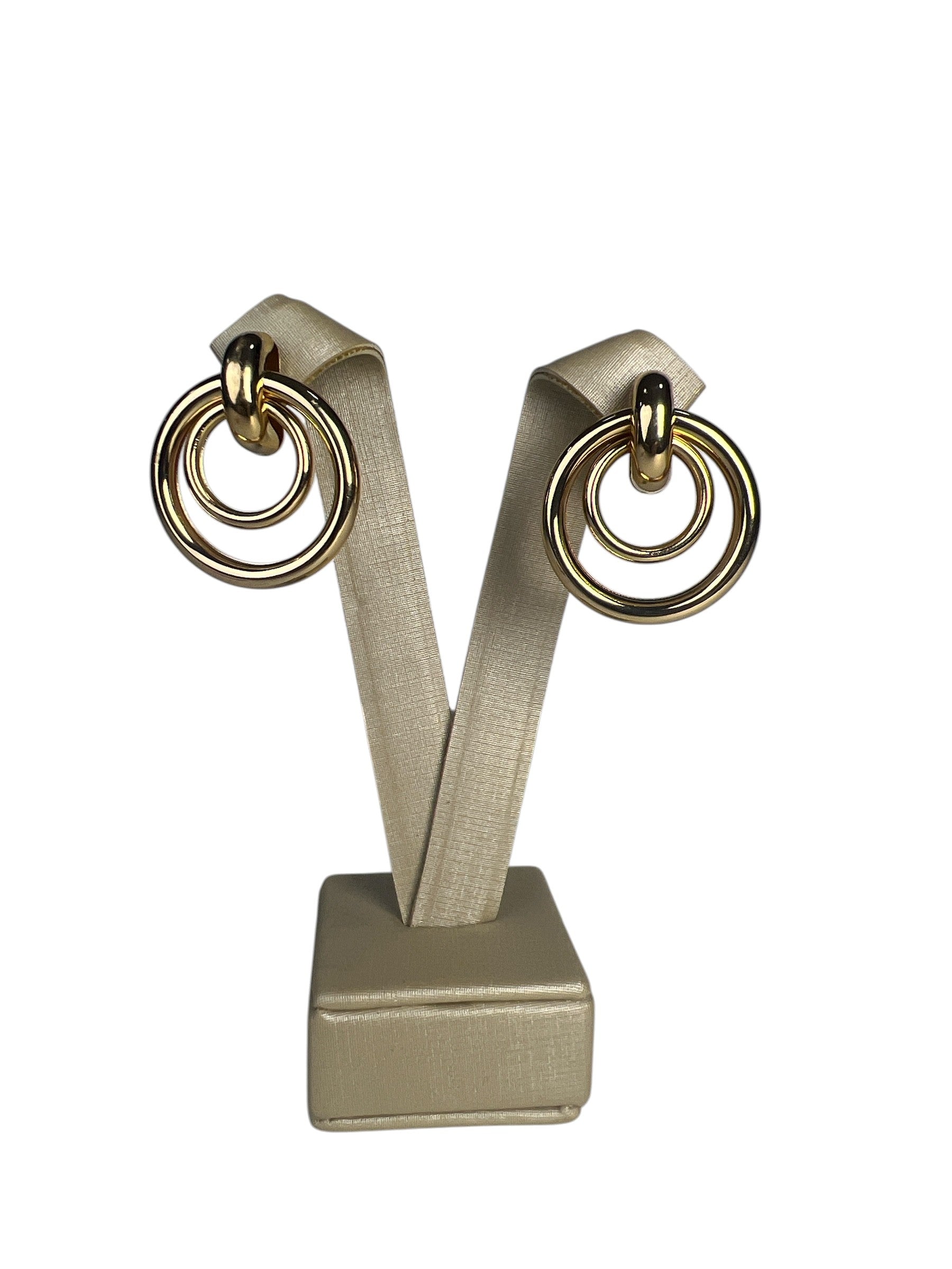 Brinco dourado Maria Júlia