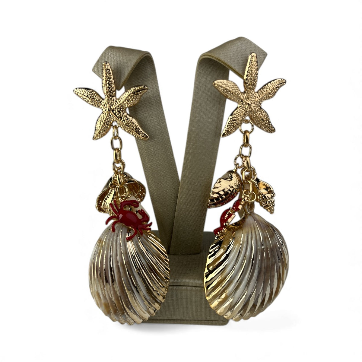 Brinco Conchas Dourado