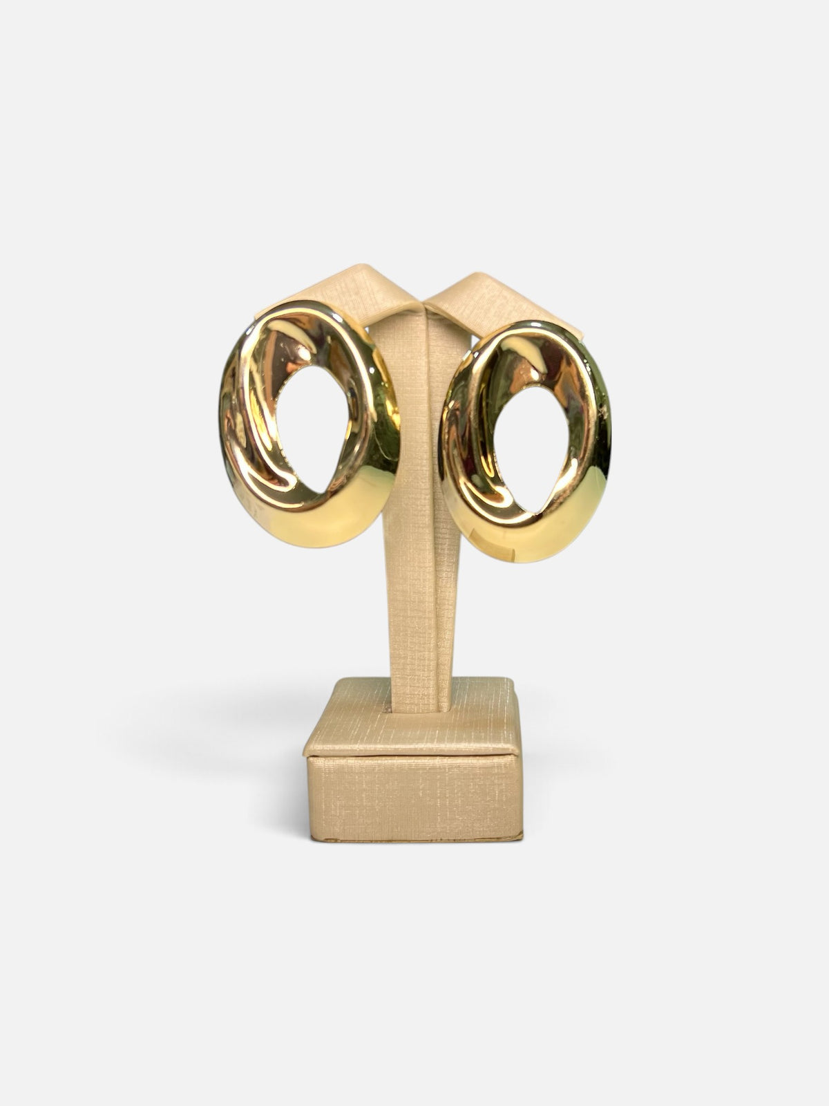 Brinco Dourado Maria Rafaela