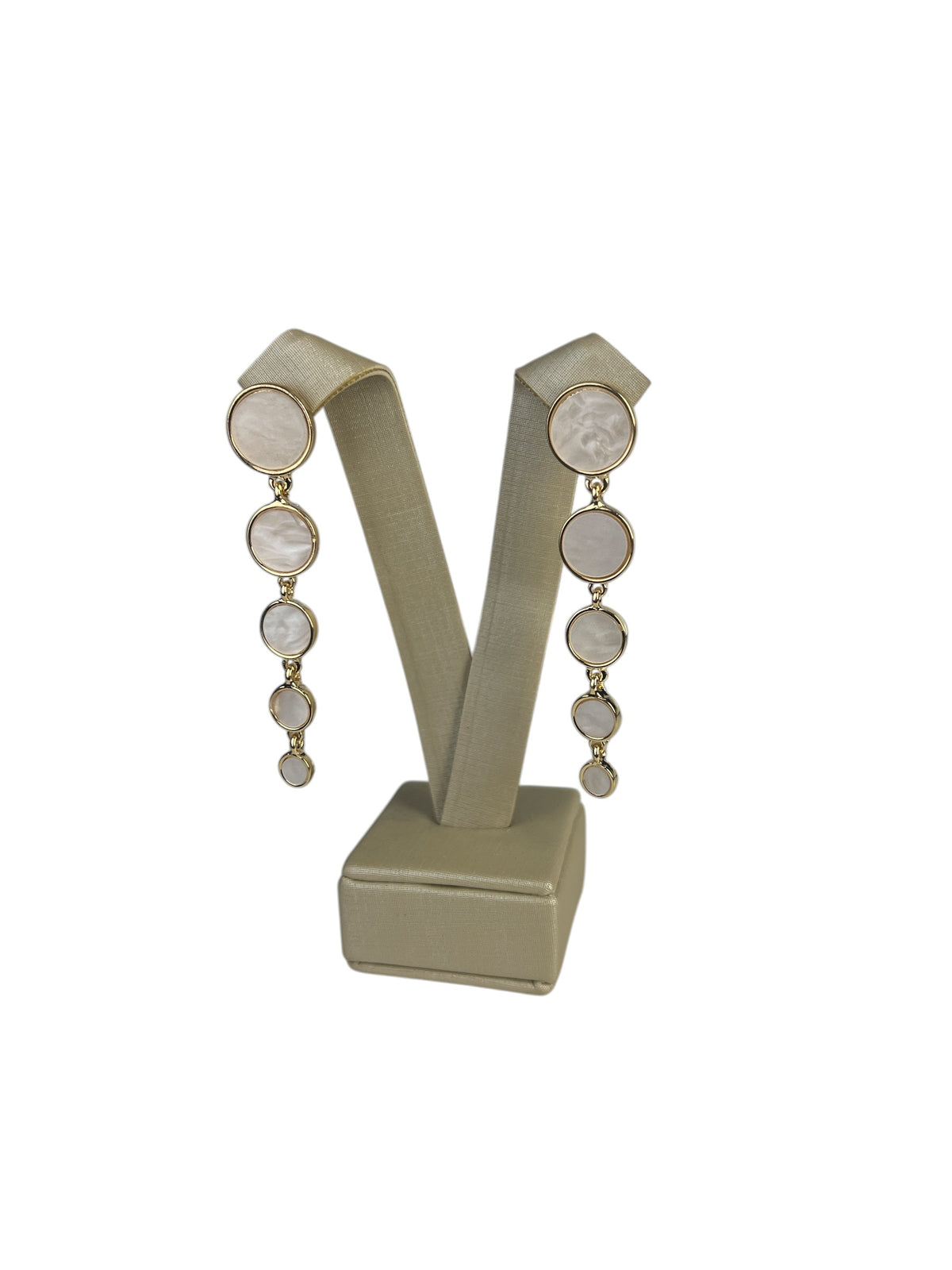 Brinco semijoia dourado