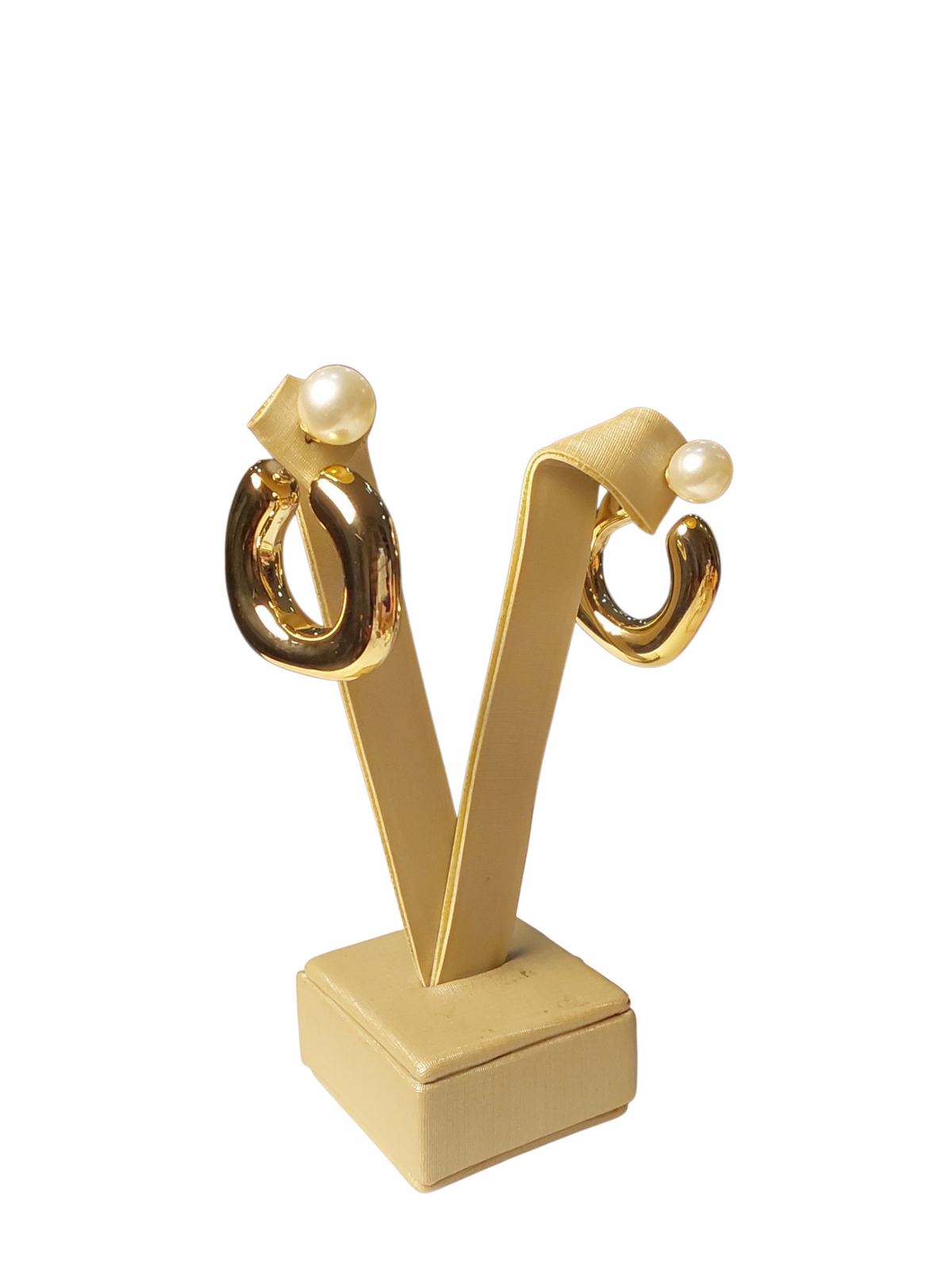 Brinco Dourado com pérola