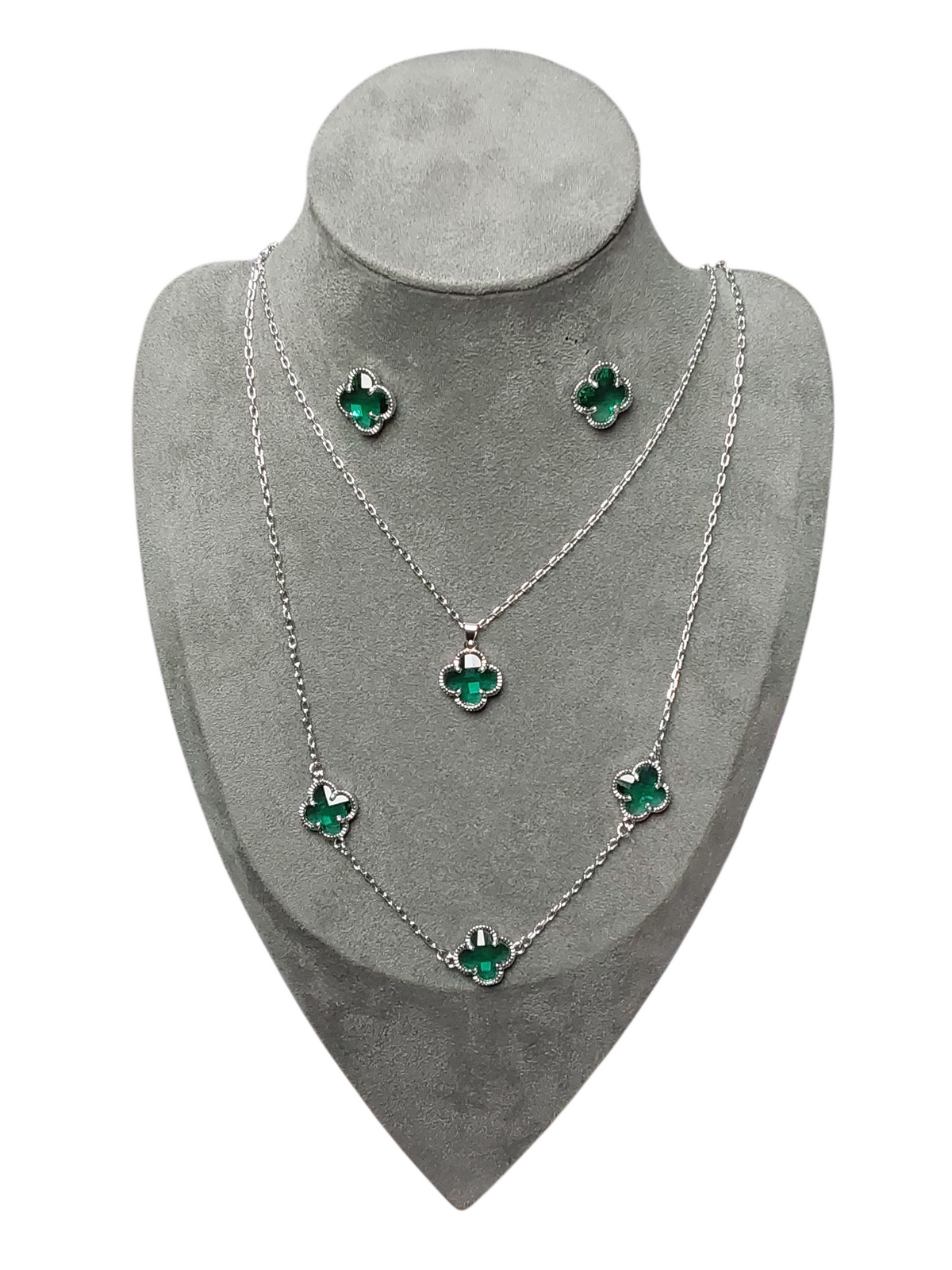 Conjunto colar + brinco de brinde!