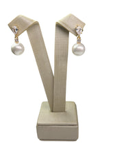 Brinco Dourado Maria Diana Cristal