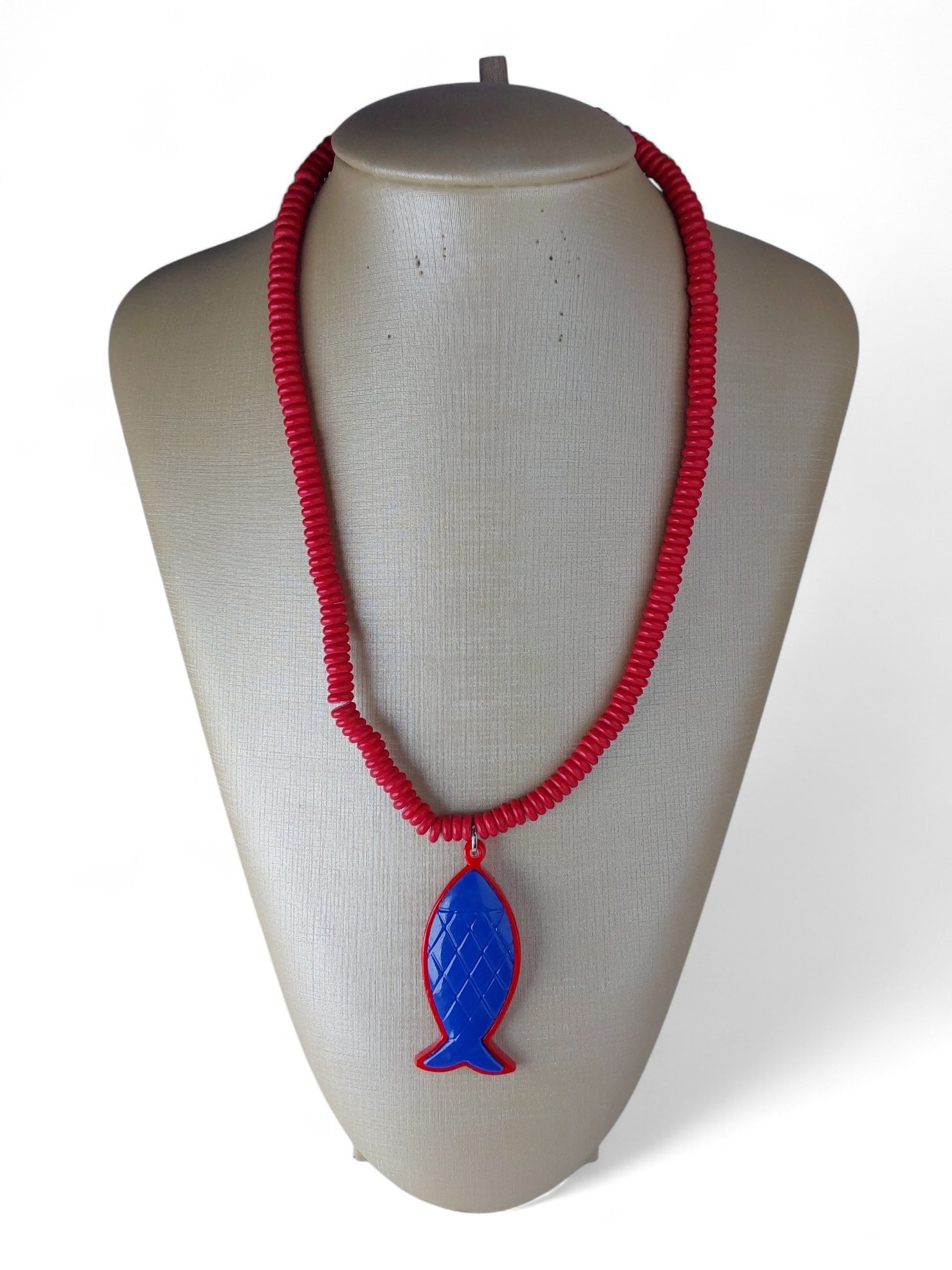 Colar Maria Escamas Resina