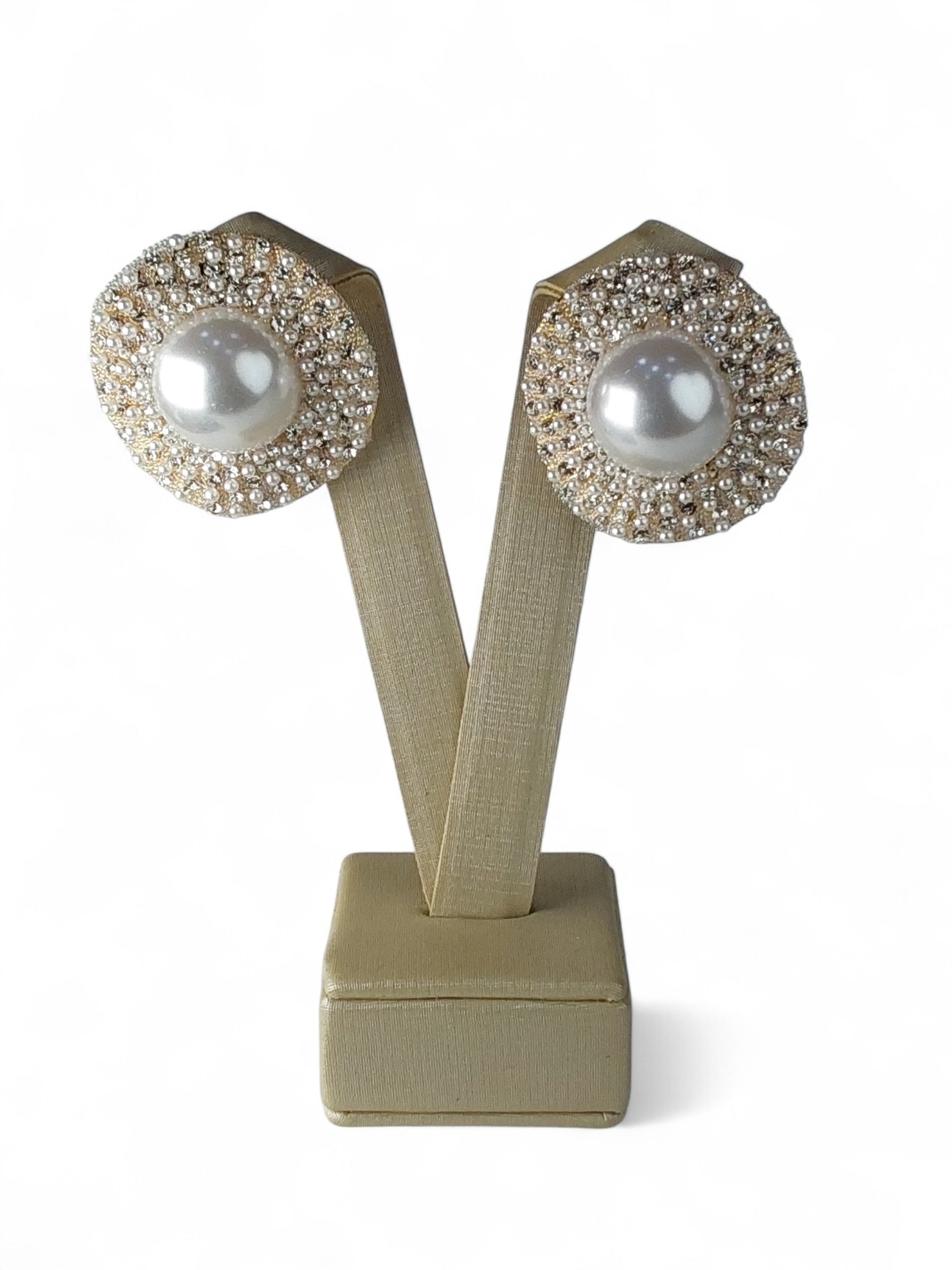 Brinco Maria Pérola Brilhante Semijoia