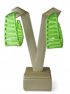 Brinco Maria Vibrante Palha