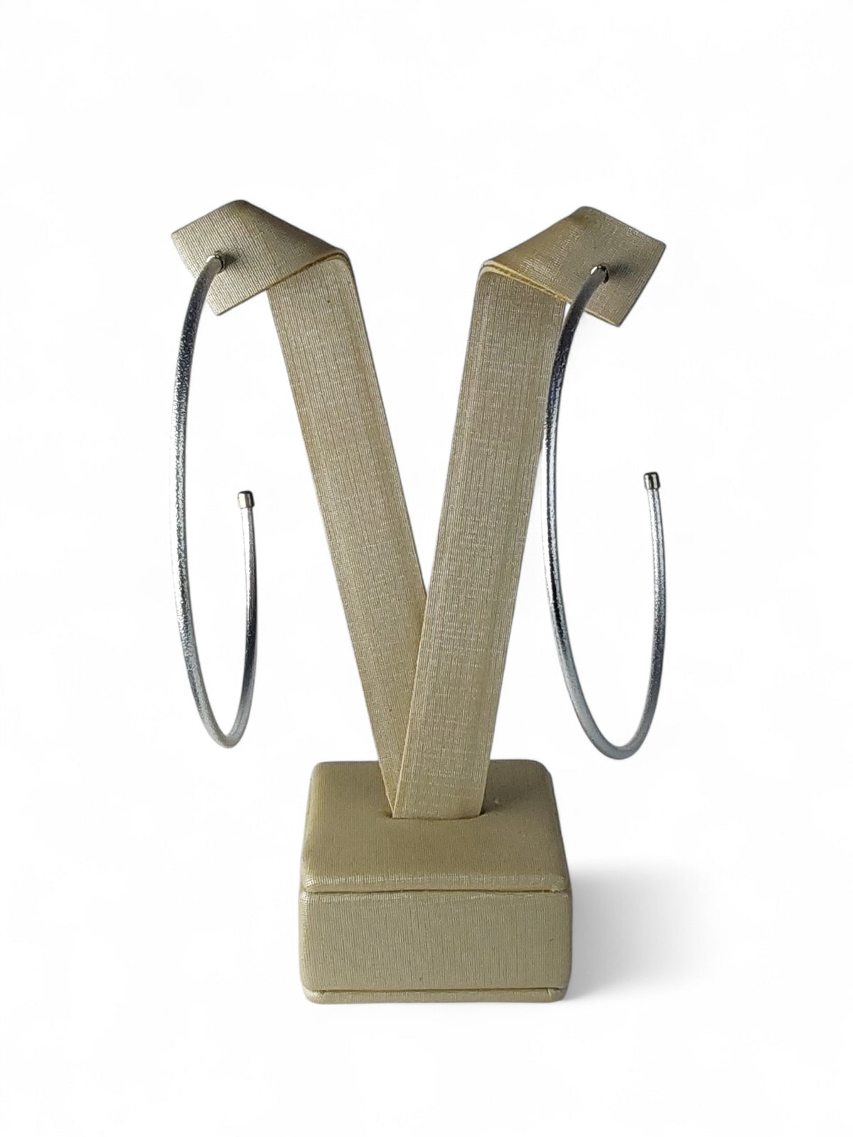 Brinco Maria Argola Leve Semijoia