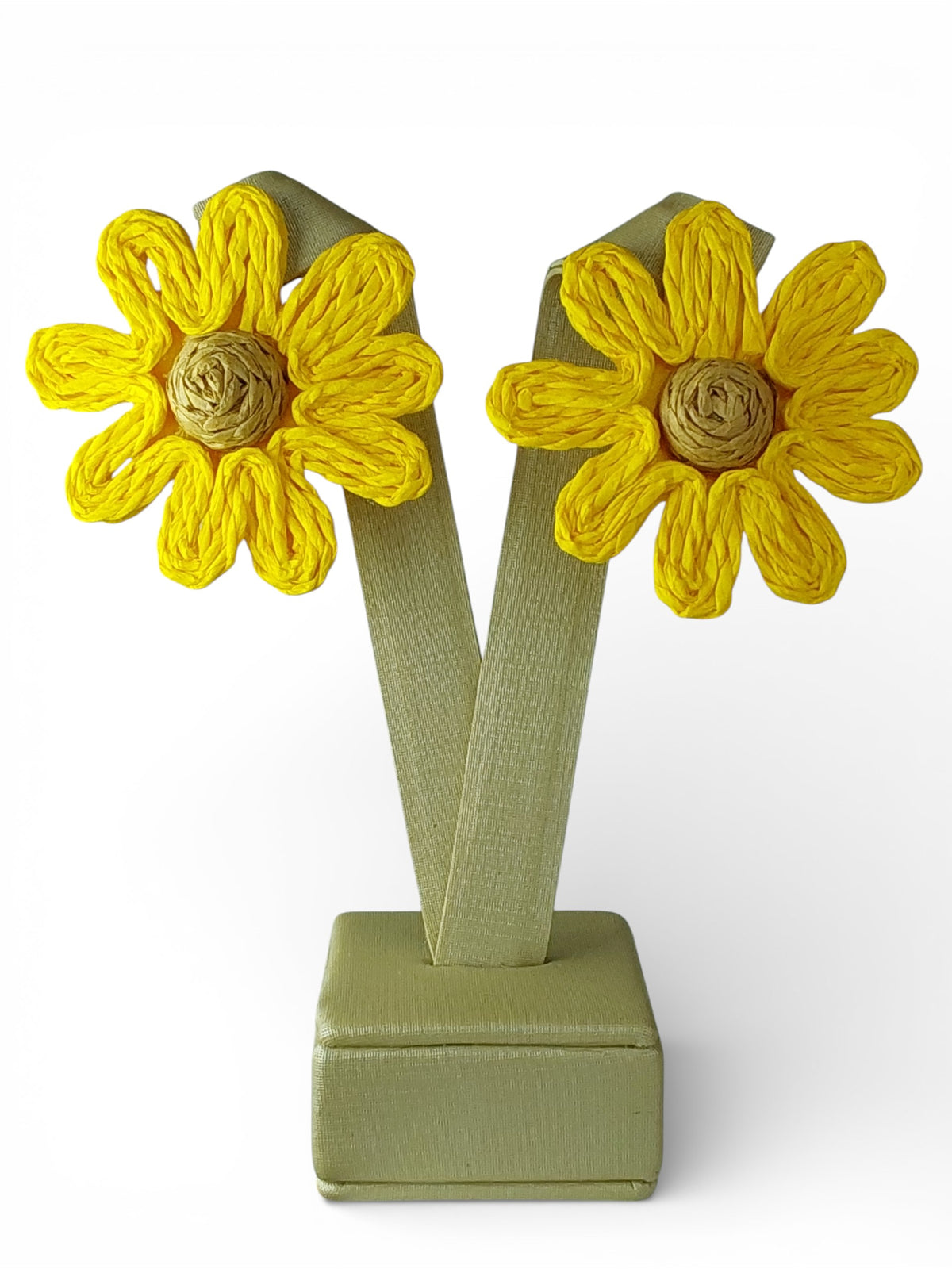 Brinco Maria Flor Palha