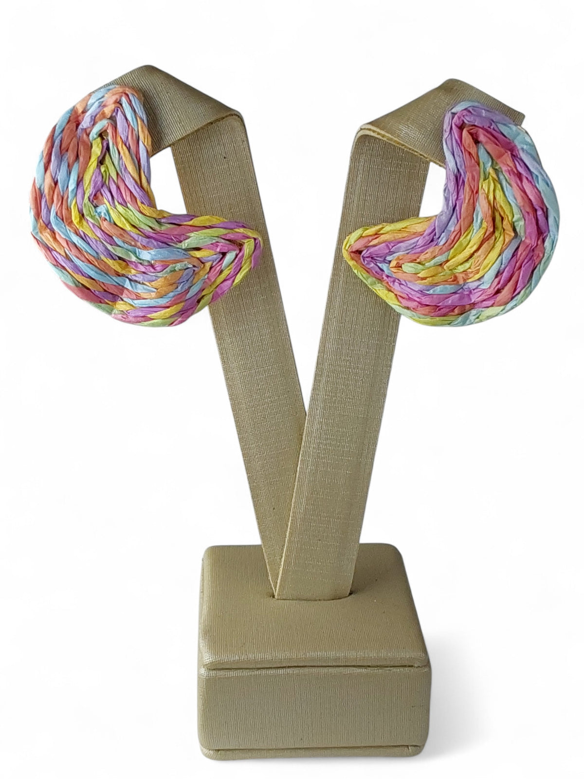 Brinco Maria Pop Palha