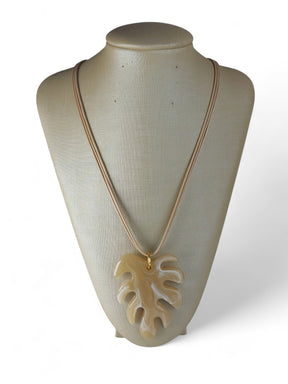 Colar Maria Maré Orgânica Resina