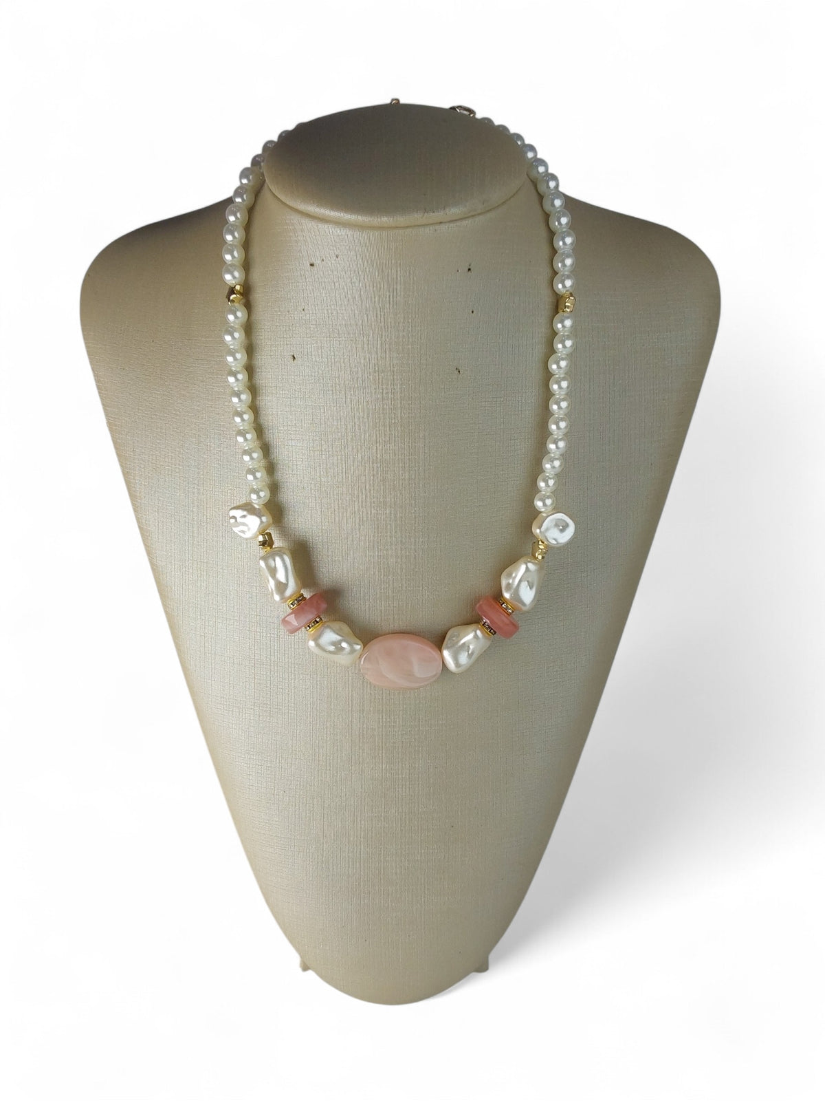 Colar Maria Pérola Chic Resina