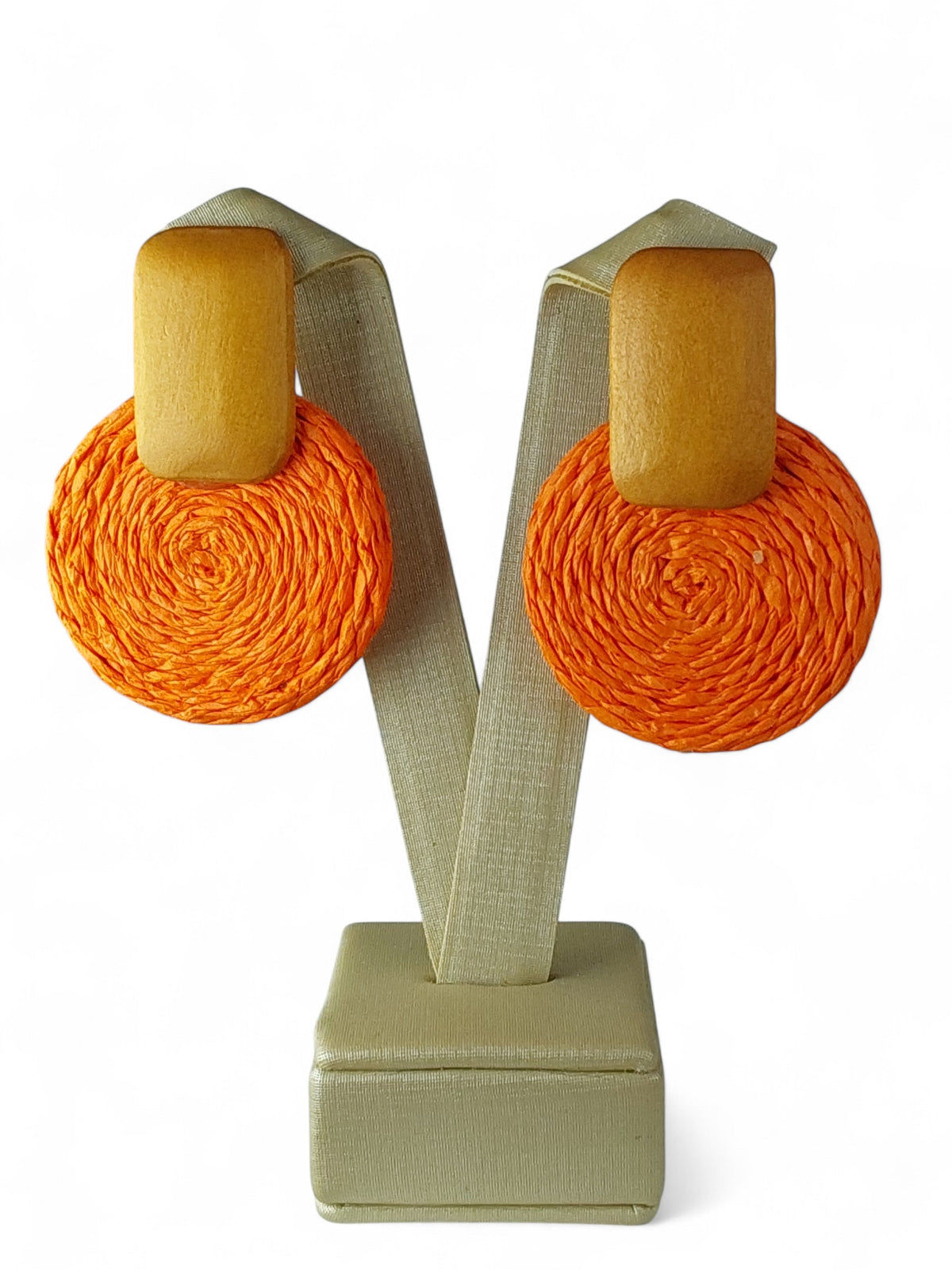 Brinco Maria Artesanal Palha