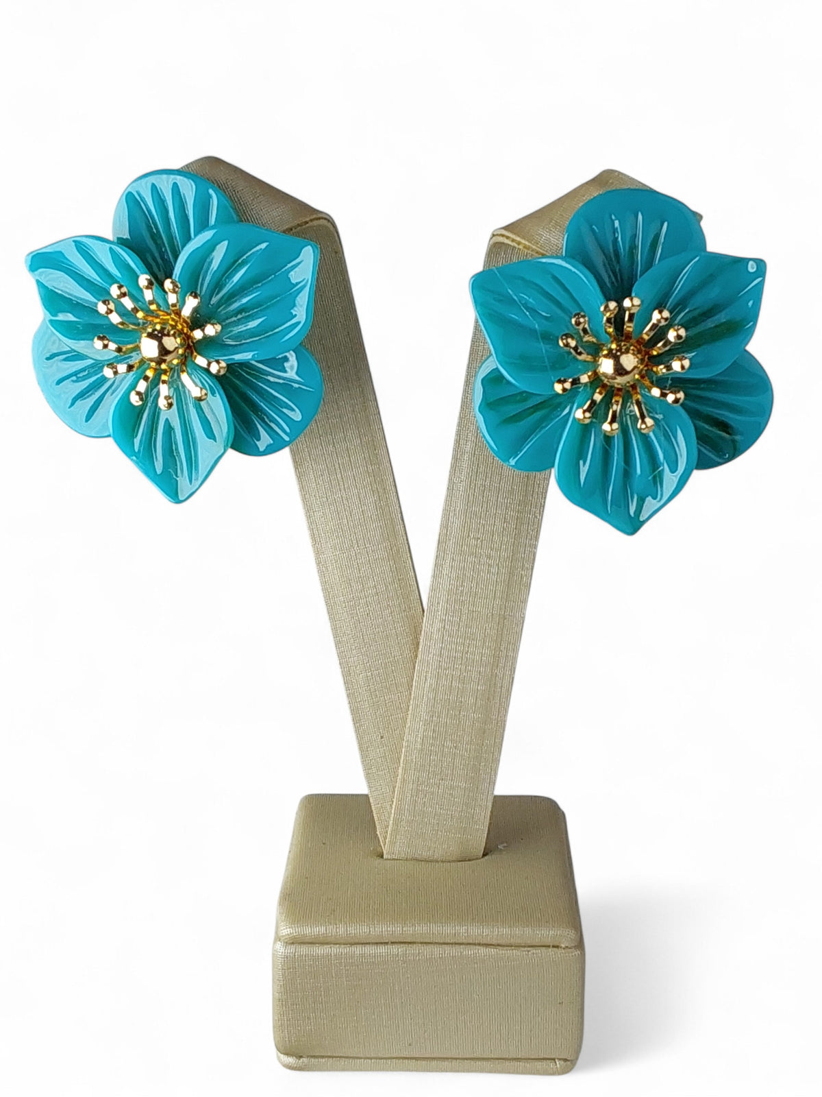 Brinco Maria Pétalas Resina