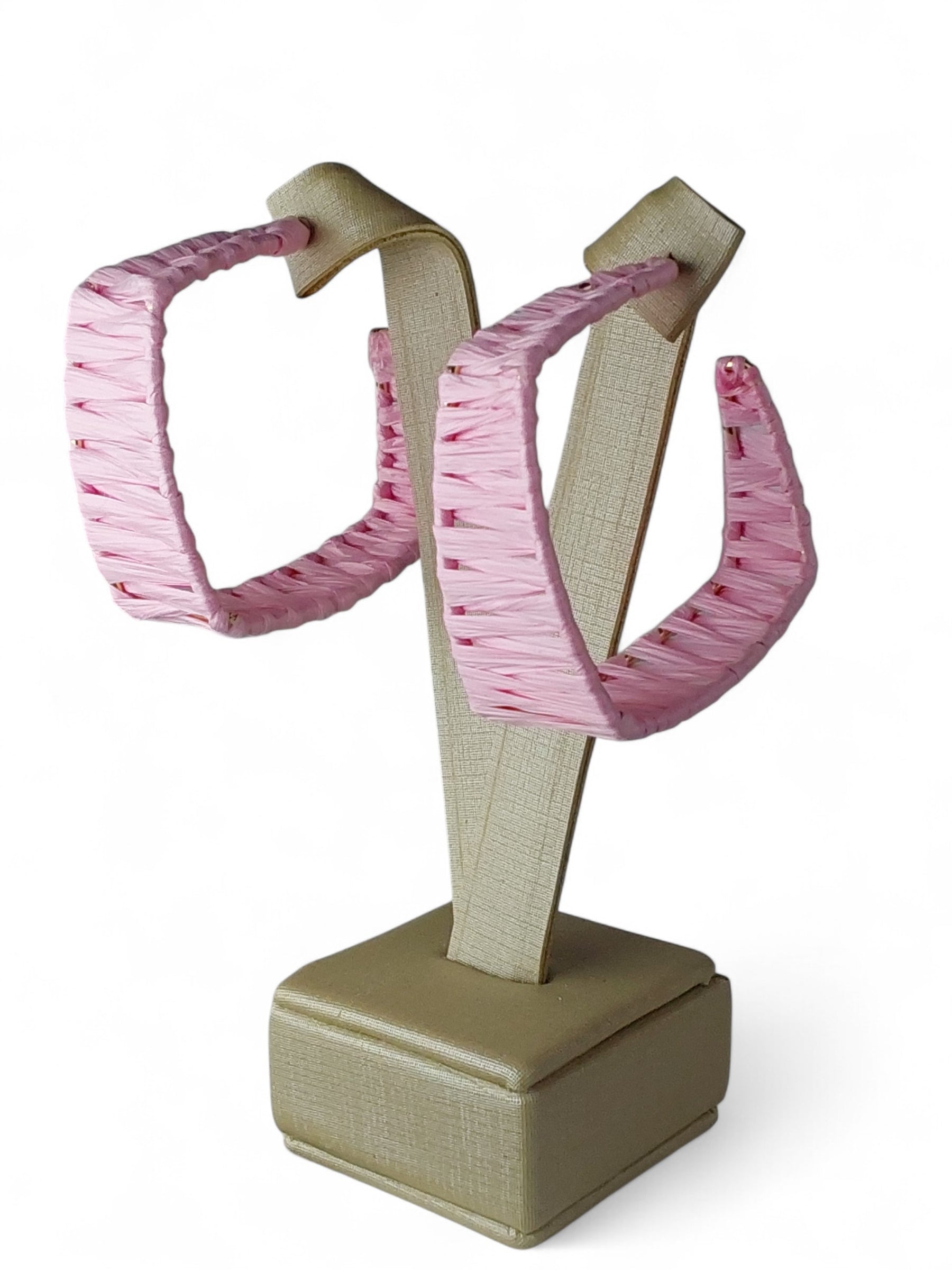 Brinco Maria Vibrante Palha