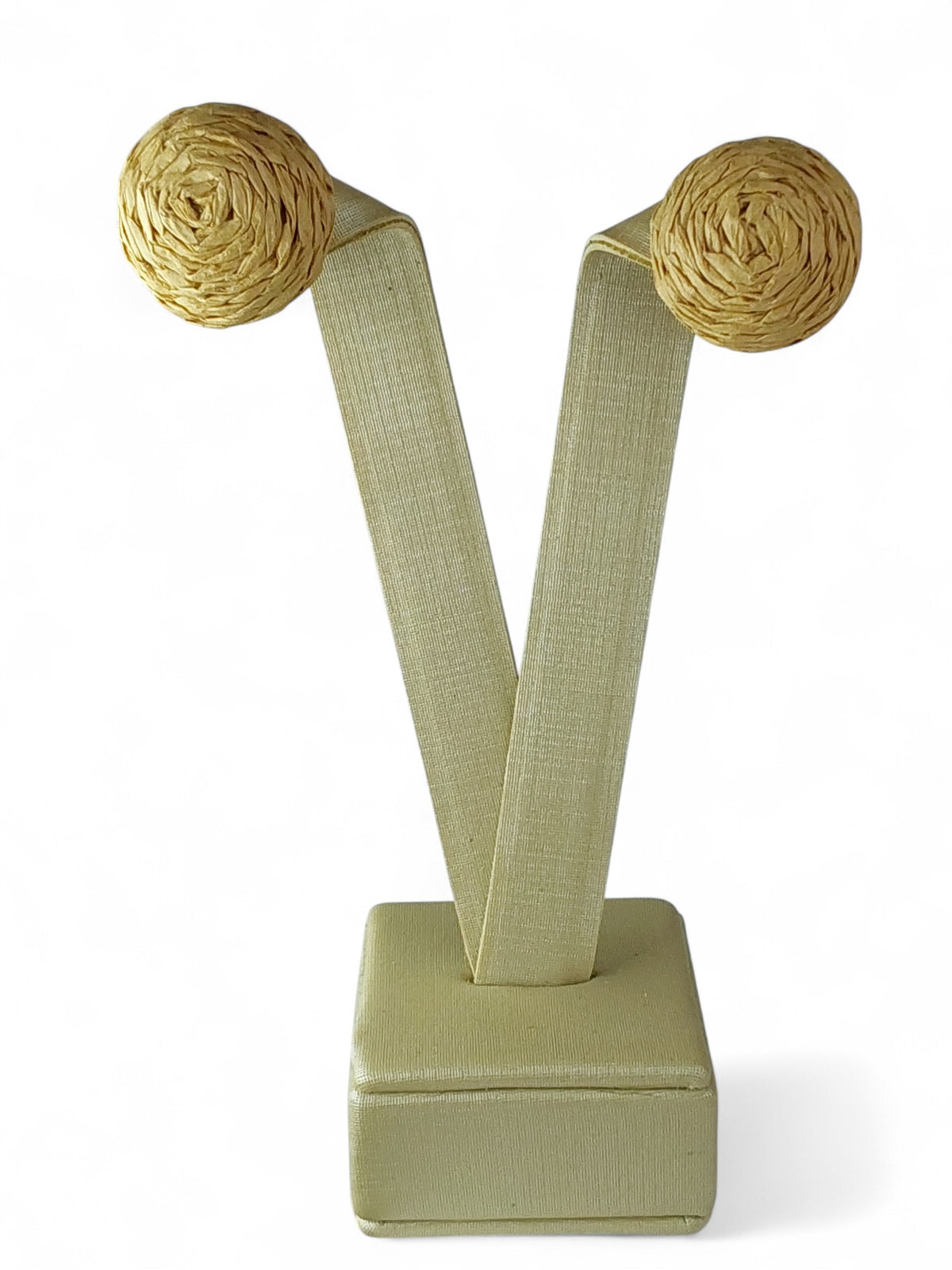 Brinco Maria Colorê Palha