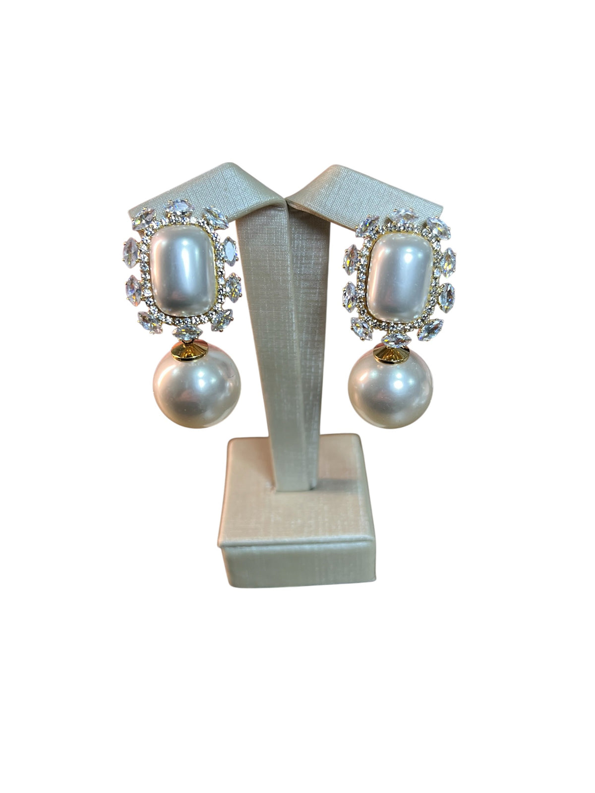 Maria Vitoria Gold Earring