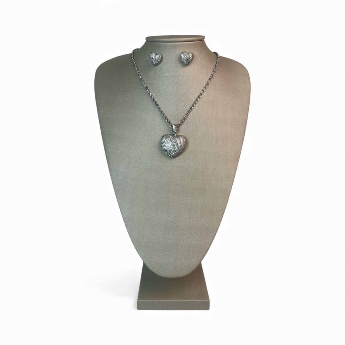 Conjunto coração cravejado