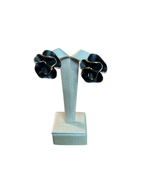 Brinco Dourado Maria Flávia Preto